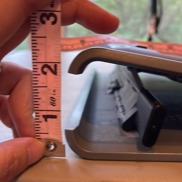 Targus laptop cooling stand, for 17 inch (diag.) laptops - Picture 5 of 10